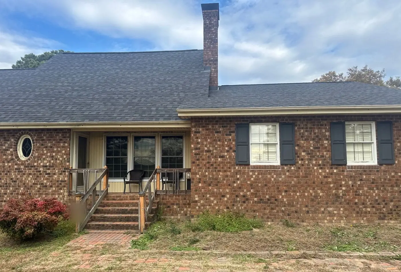 Finished IKO Dynasty® roof in Granite Black, installed by Carolina Trophy Roofs